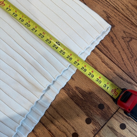 Zulu & Zephyr Ribbed Cotton Cream Thick Knit Sweater Size 6 Minimalist - Picture 7 of 7